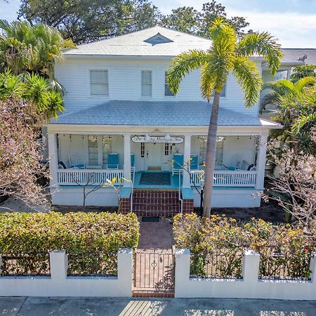 Deluxe King With Balcony - At James House With Parking! Key West Buitenkant foto